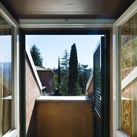 Fiumelatte Terrace Apartament Varenna